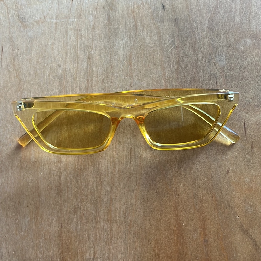 Fun sunglasses SET! - Picture 5 of 10